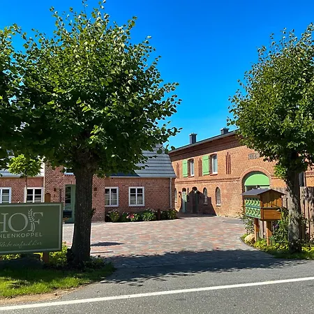 „seit 1911“ - Hof Muehlenkoppel Hasselberg (Schleswig-Holstein)